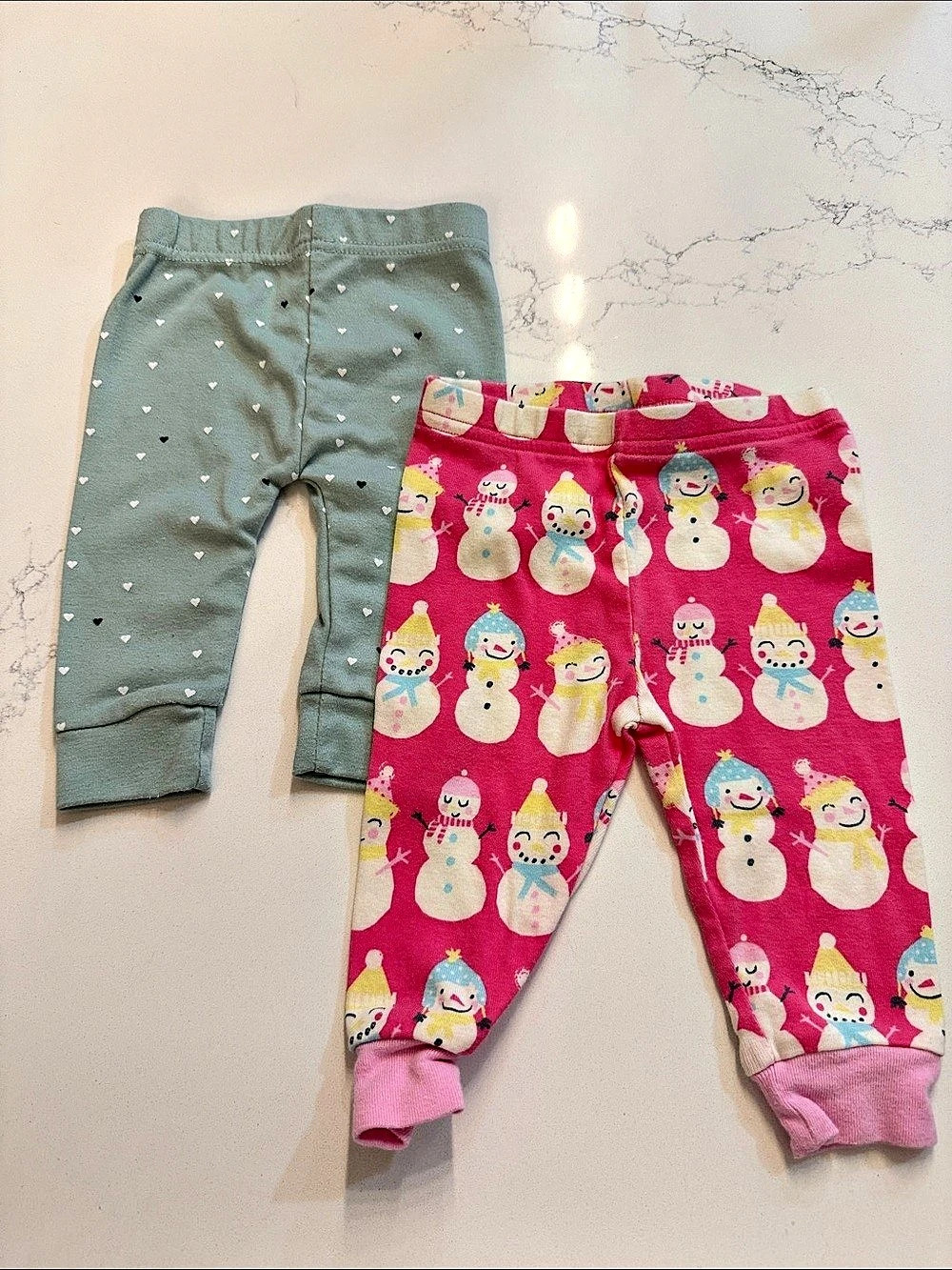 Baby Children’s Place Snowman, Lila & Jack Green Printed Leggings 2-Pair Set